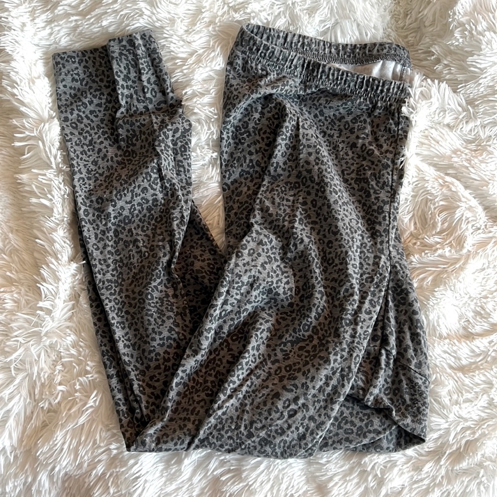 NWOT Old Navy Leopard Leggings - XL